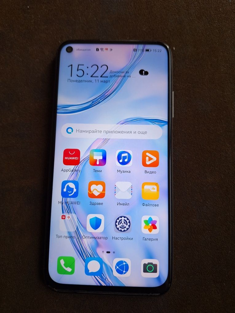 Телефон Huawei p40 lite