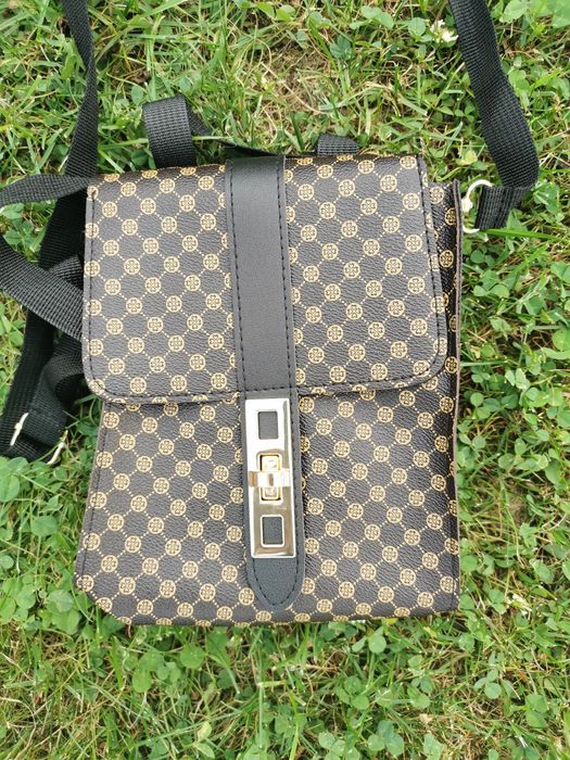 Geanta crossbody NOUĂ