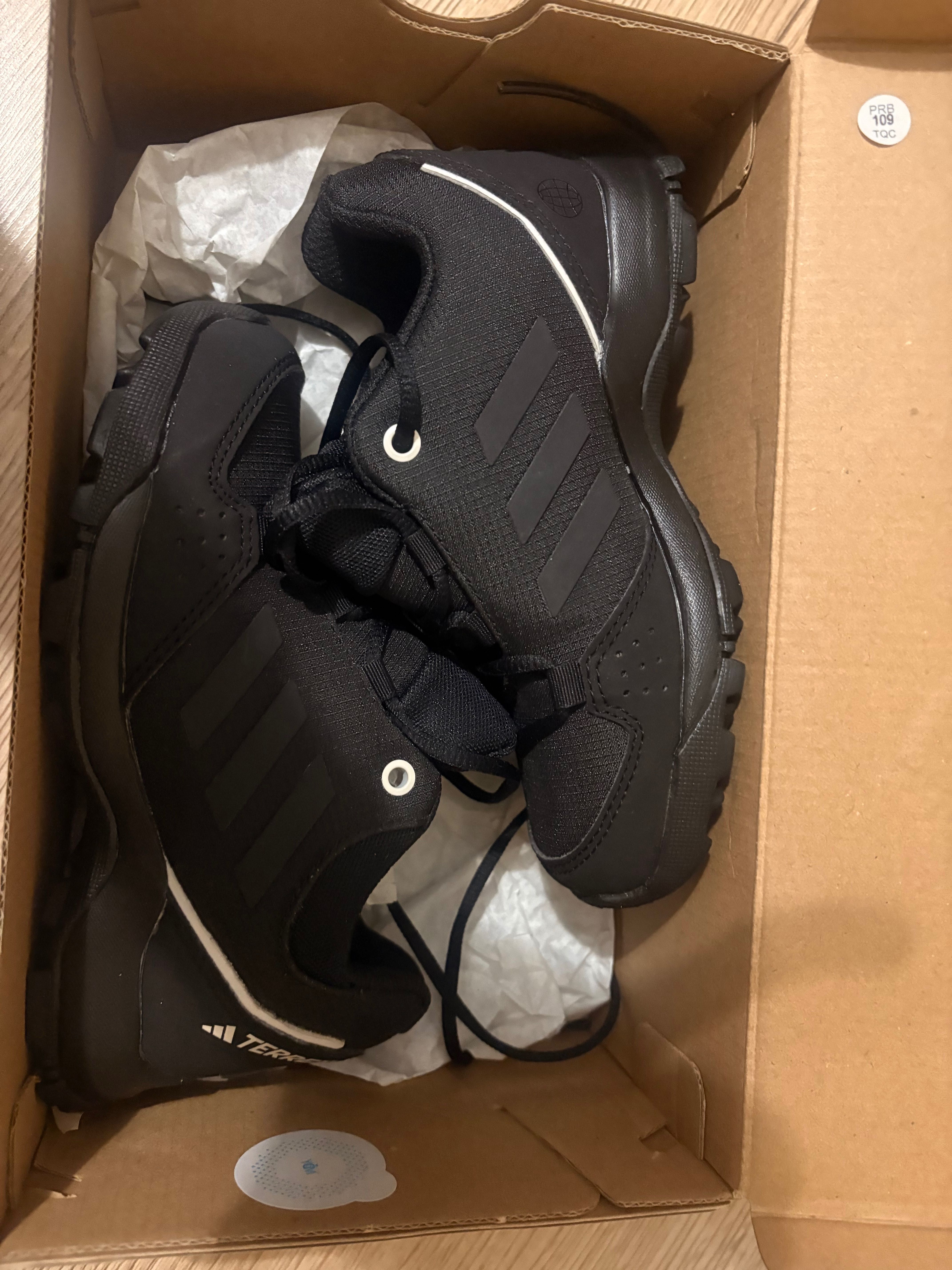 Нови маратонки TERREX adidas 29н.