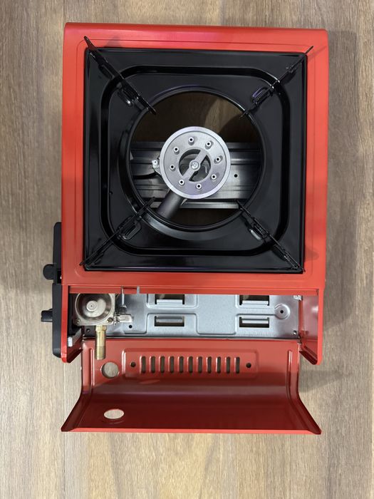 Къмпинг Газов Котлон - с Изход към Голяма Газова Бутилка и 4 Бутилки