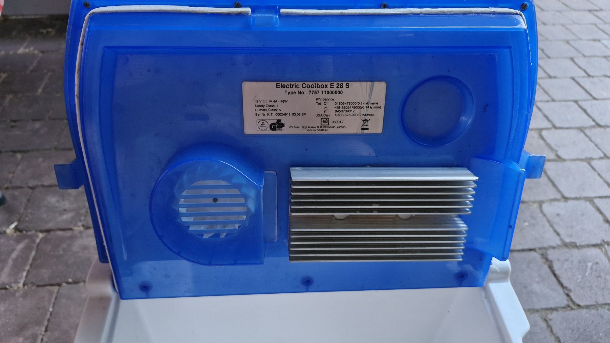 Lada frigorifica la 12v,28litri