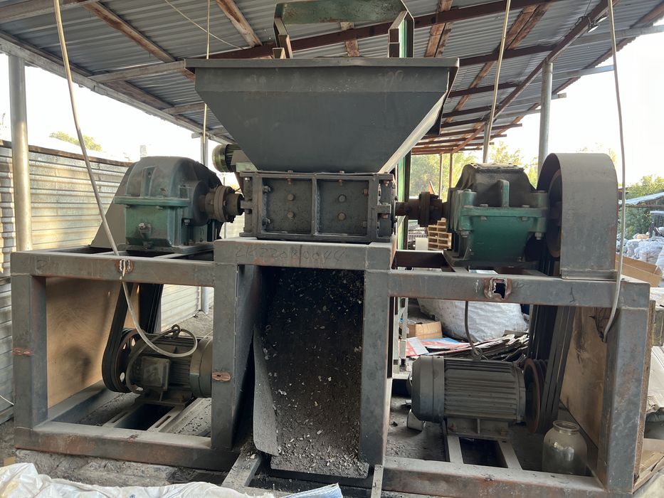 Продам Шредер-измельчитель