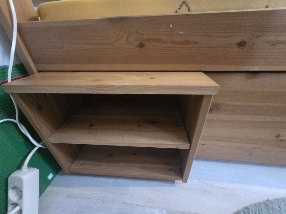 Pat din  lemn pt copii