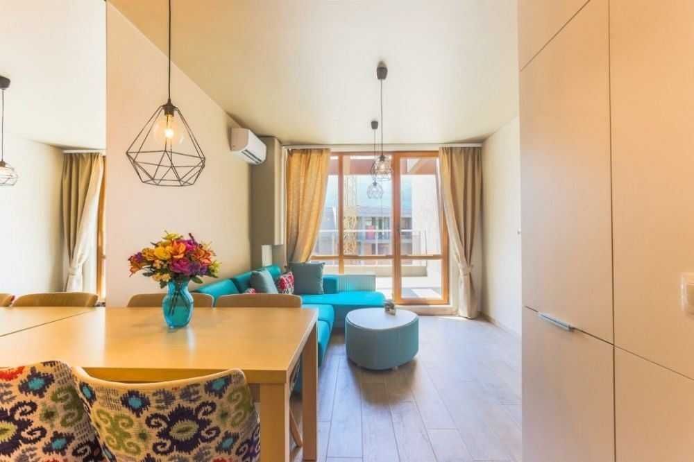 Дава се под наем Тристаен апартамент в София, Гео Милев - 105 кв.м за 540.6 € - Снимка #2