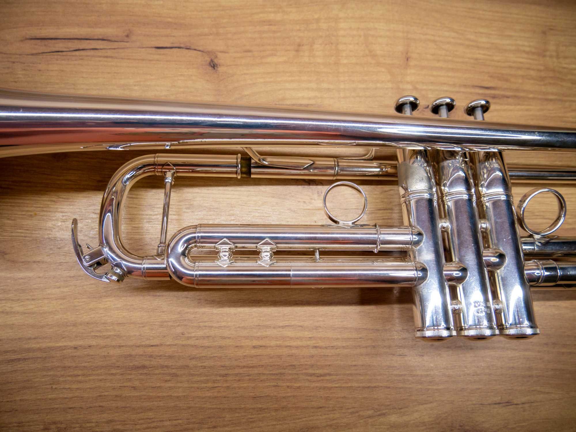 Тромпет Bb Yamaha Xeno YTR8335RGS Ямаха сребърен trumpet Silver