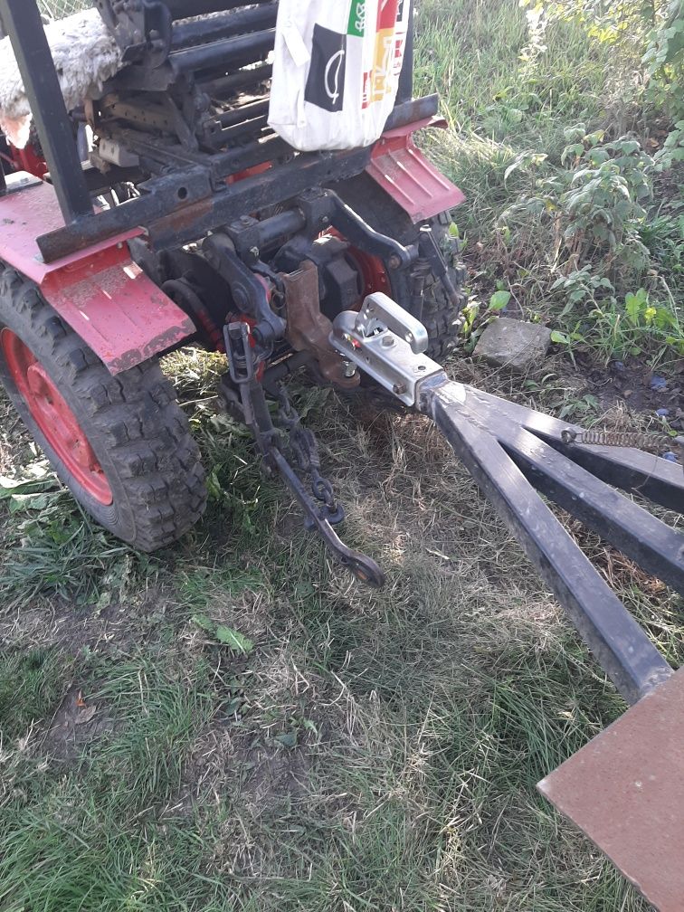Tractoras 4x4 Belarus MTZ  132