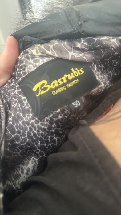 Куртка натуральным мехом