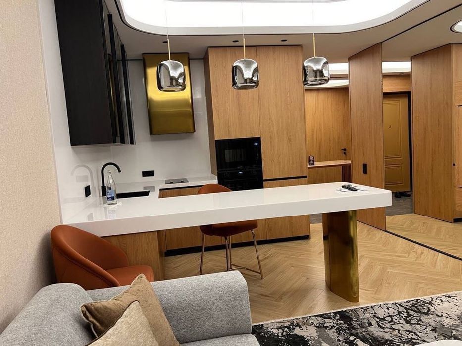 Жк Ташкент Сити! Сдается 2х-ком квартира! В элит комплексе!