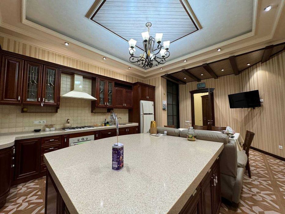 Элитный ГАБУС 4/4/8 183м2