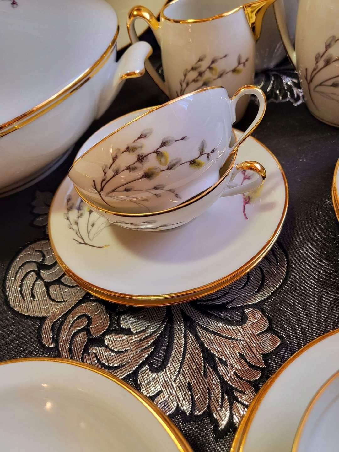 Френски сервиз за хранене и кафе Limoges