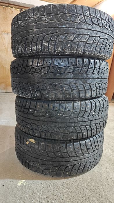 Продам зимние шины