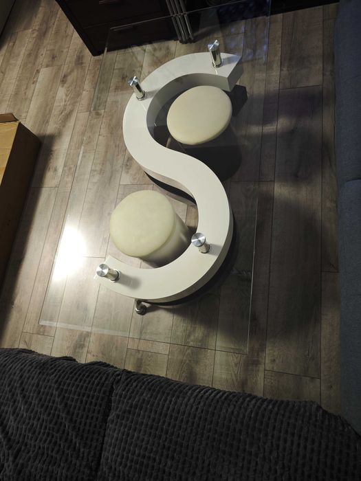 Стъклена маса, в много добро състояние