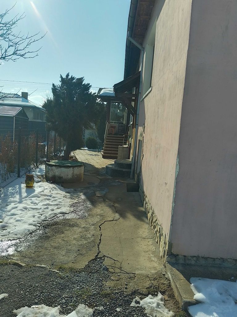 Продава се Къща в Ихтиман - 106 кв.м за 1227 €/кв.м - Снимка #10