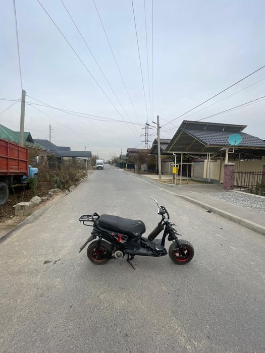 Бумер мапедке запчаст