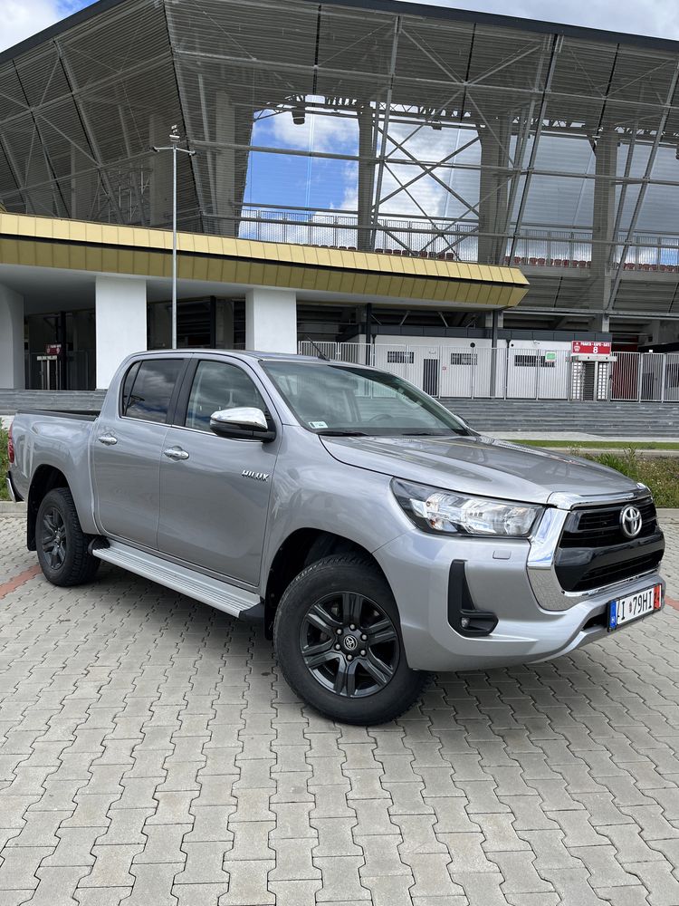 Toyota Hilux 2021/07 în garantie 110.646 km real cu carte service