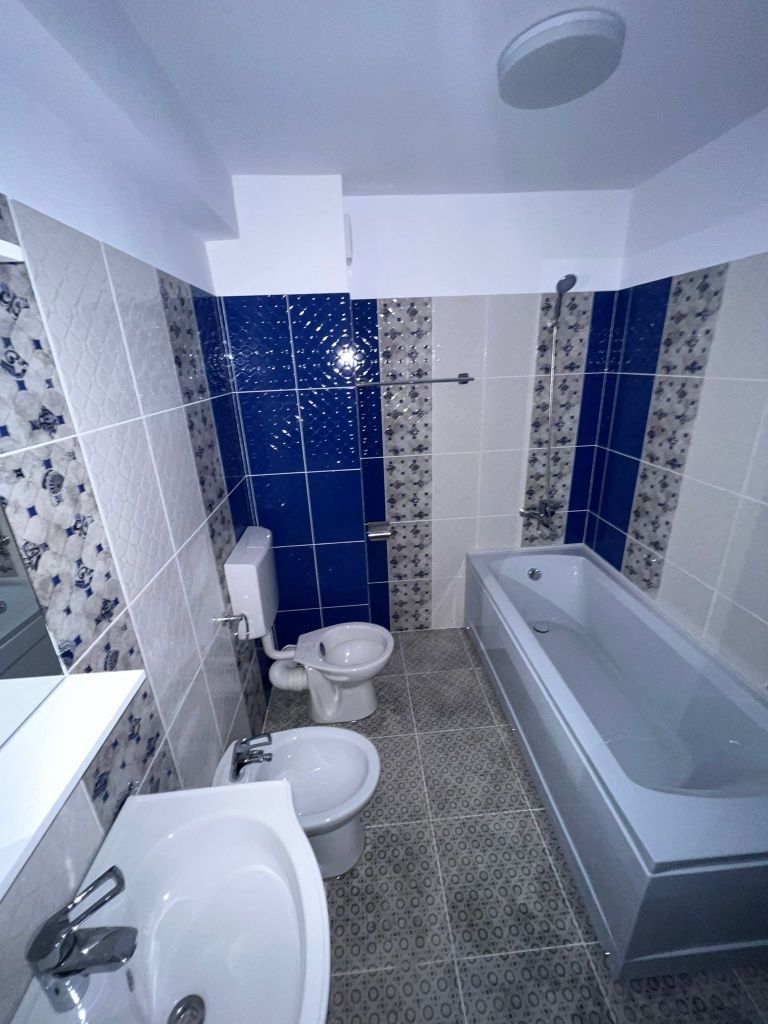 Apartament de închiriat