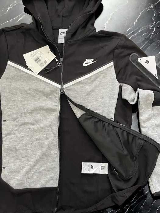 Trening Nike TECH Fleece premium 2023