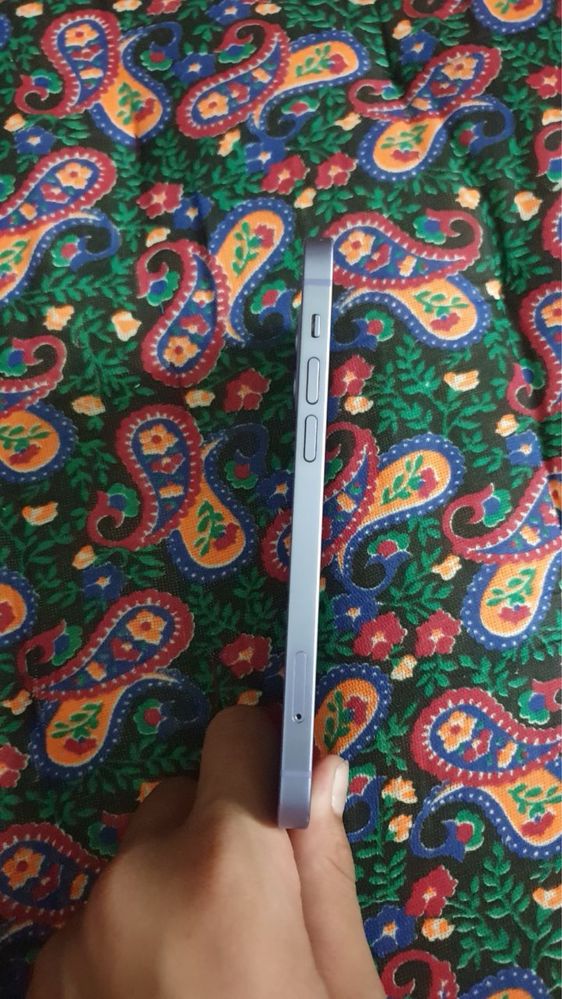 Iphone 12 sastayaniya yaxwi