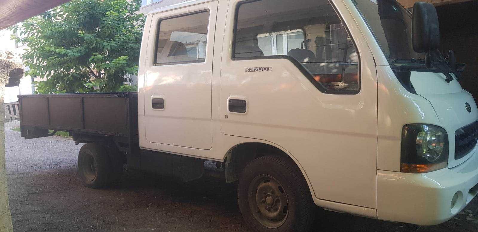 продавам киа к2700