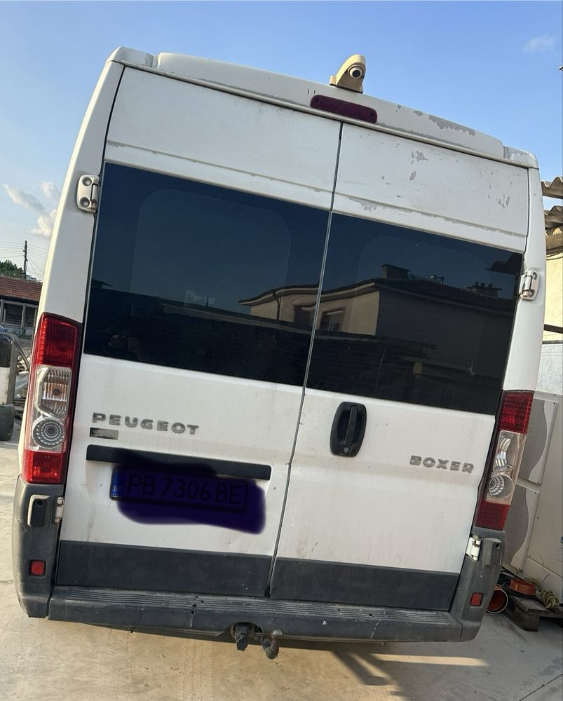 Бус Peugeot Boxer