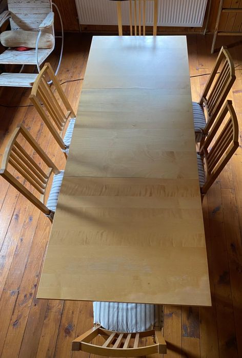 Masă extensibilă +scaune  IKEA