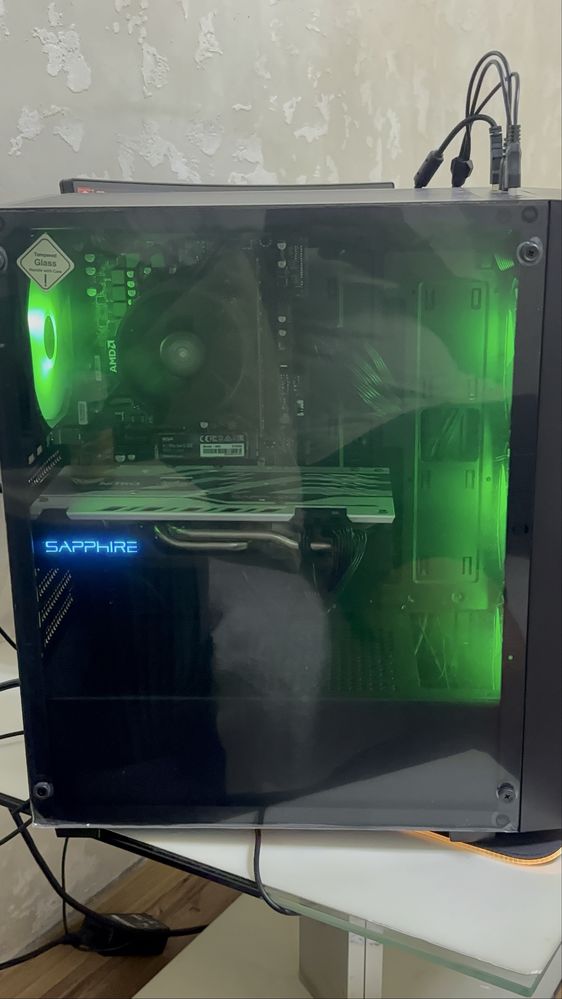 Геймърски компютър AMD RAYZEN