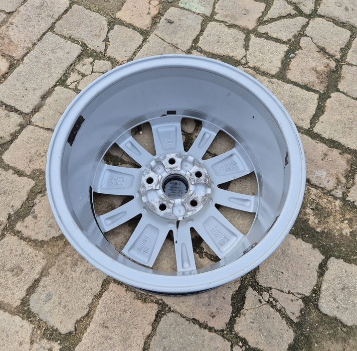 O bucată jantă R16 Perugia originală VW seria 7.0Jx16H2 ET45 - 5x112