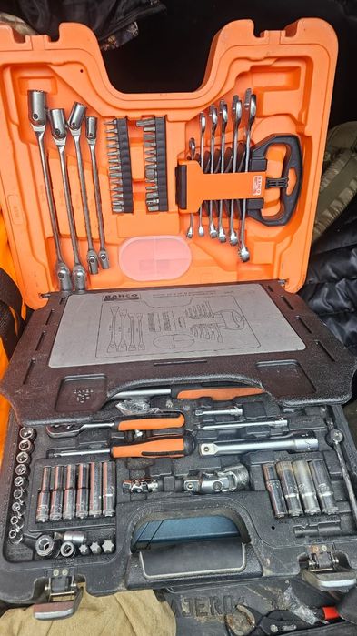 Продам набор инструментов Bacho