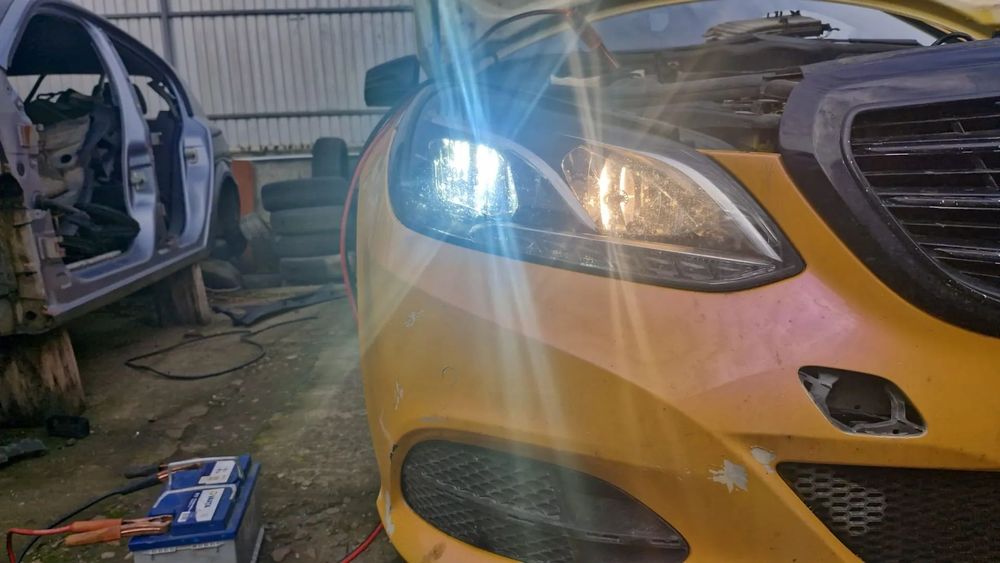 Dezmembram Mercedes E Class W212 Facelift an 2014 motor 2.2 Cdi Cutie automata 7G Tronic Plus