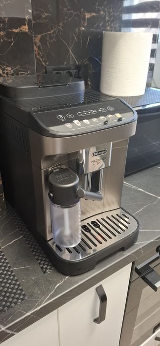 Expresor DeLonghi DeLonghi Magnifica Evo