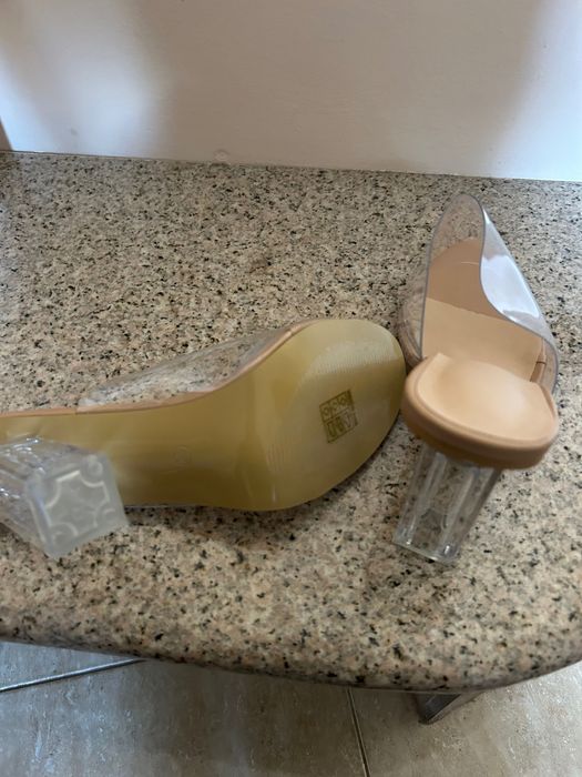 Дамски чехли на ток