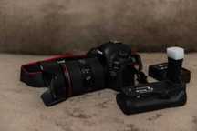Vand Canon 5d mark iv + Canon EF 24-105mm f/4 IS USM L II + grip, NOI
