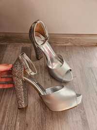 Сребърни обувки на висок ток+ДОСТАВКА