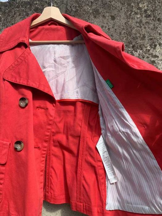 Jacheta rosie United colors of Benetton