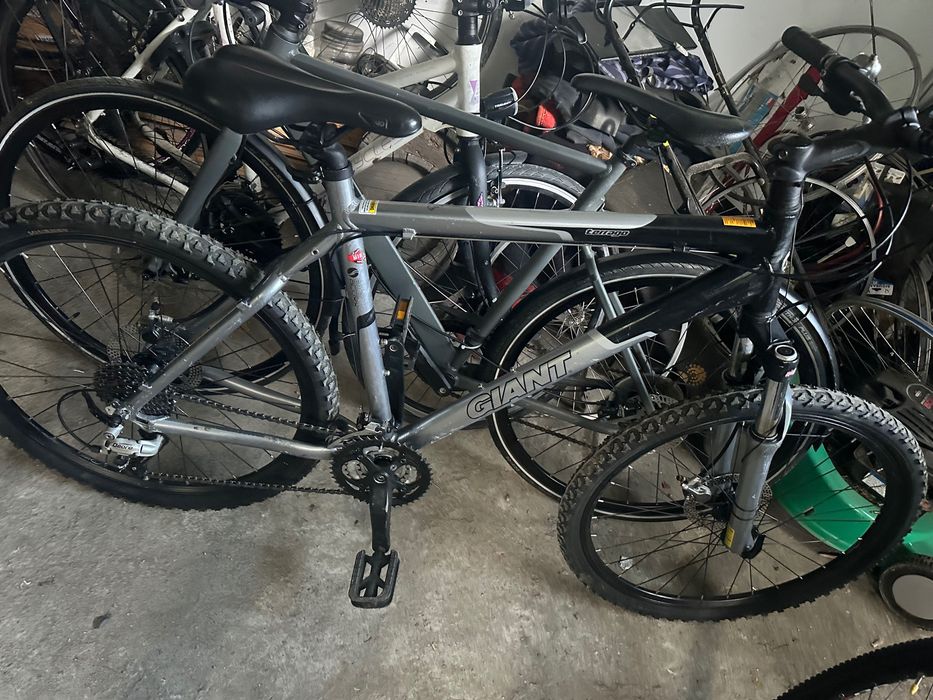 Bicicletă MTB Giant Aluminium series  hidraulice Shimano Deore