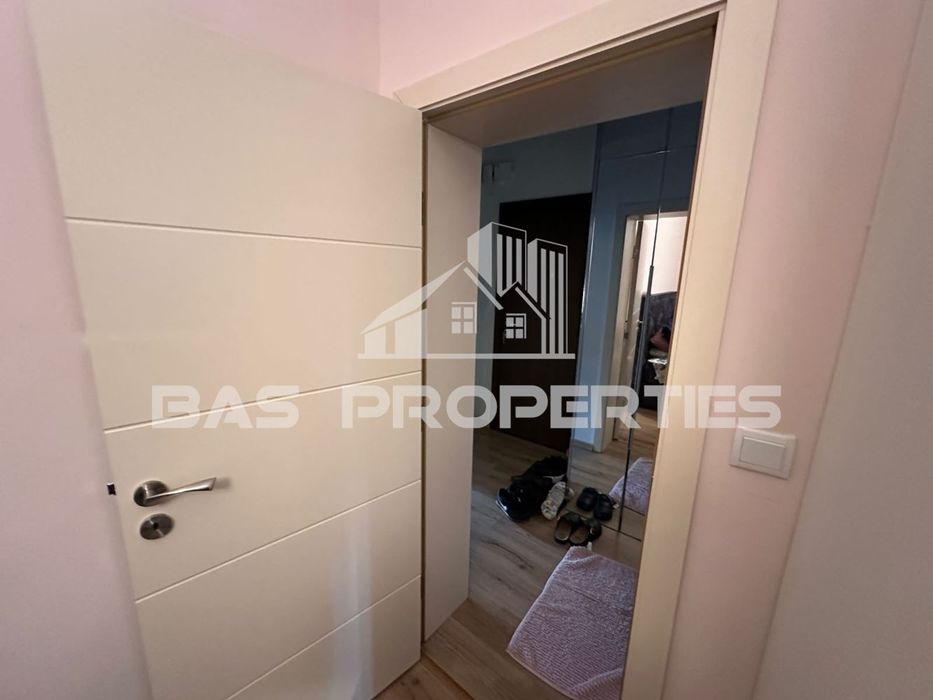 Продава се Тристаен апартамент в София, Илинден - 65 кв.м за 2616 €/кв.м - Снимка #8