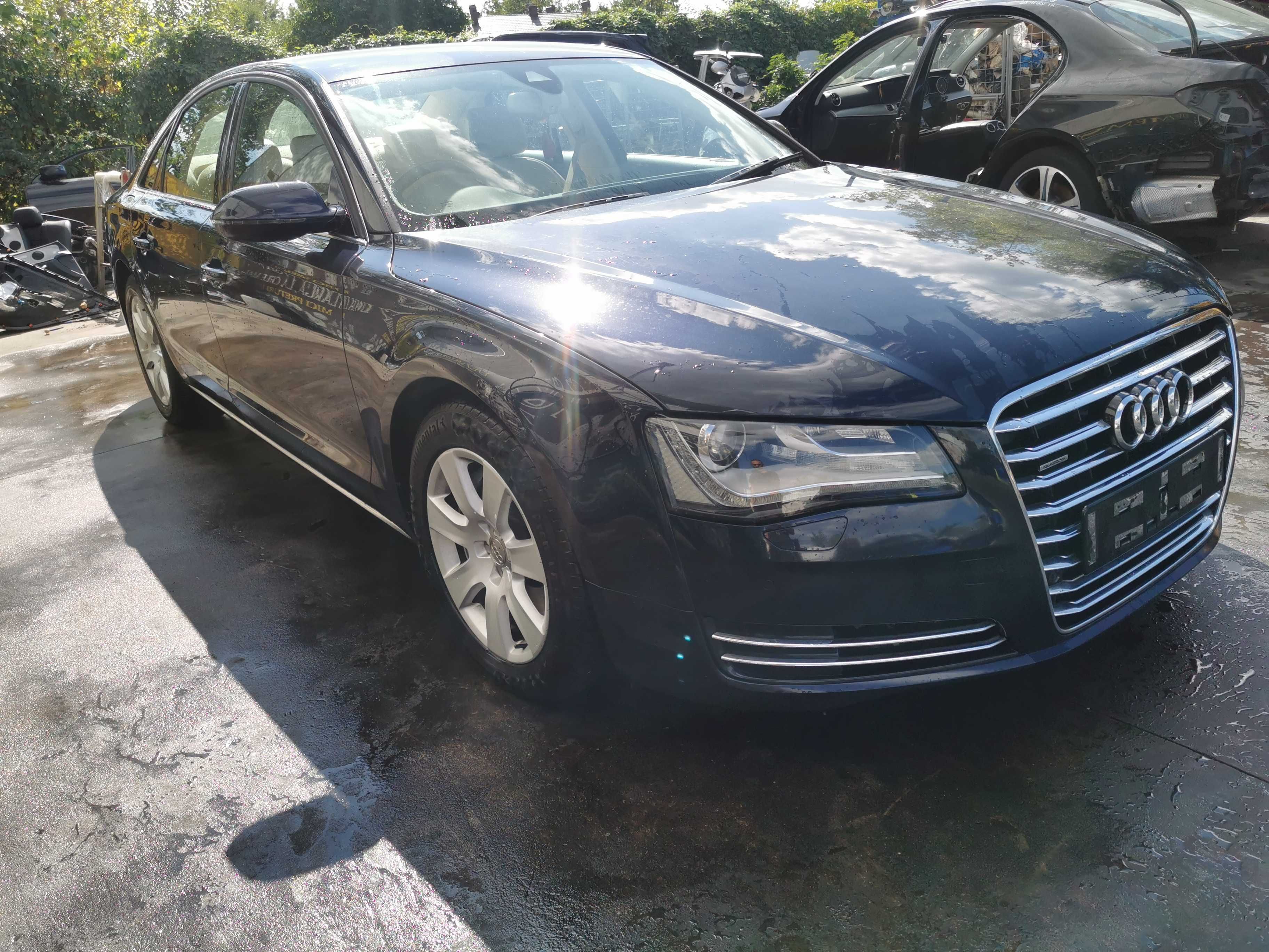 Dezmembrez audi a8 4h 3.0d/bara fata a8/tragger a8/capota a8/aripa a8/