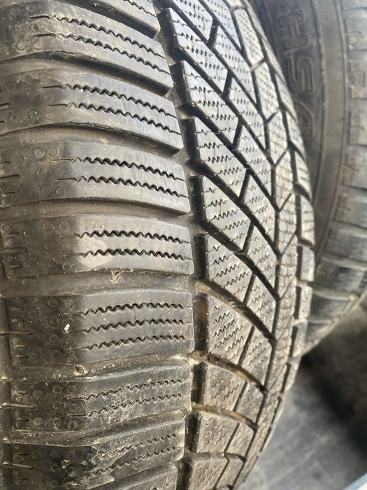 Cauciucuri iarna 225 / 55 / R17