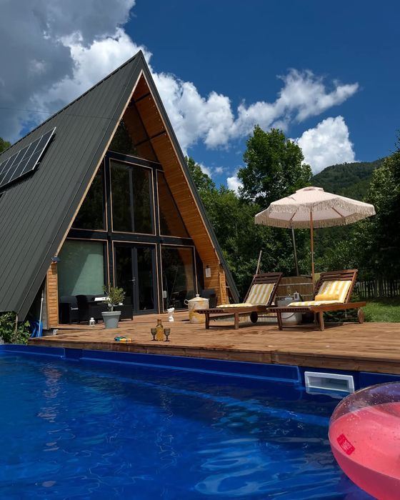 CABANĂ TIP-A FRAME 2/6 persoane piscină încălzită/ciubăr