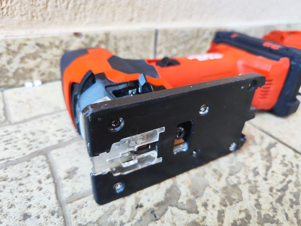 Pendular ca NOU , soricel Hilti NURON SJT 6 22 2024 08