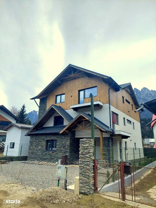 Apartament cu doua camere situat in Busteni