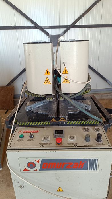 Vând utilaje PVC!!!