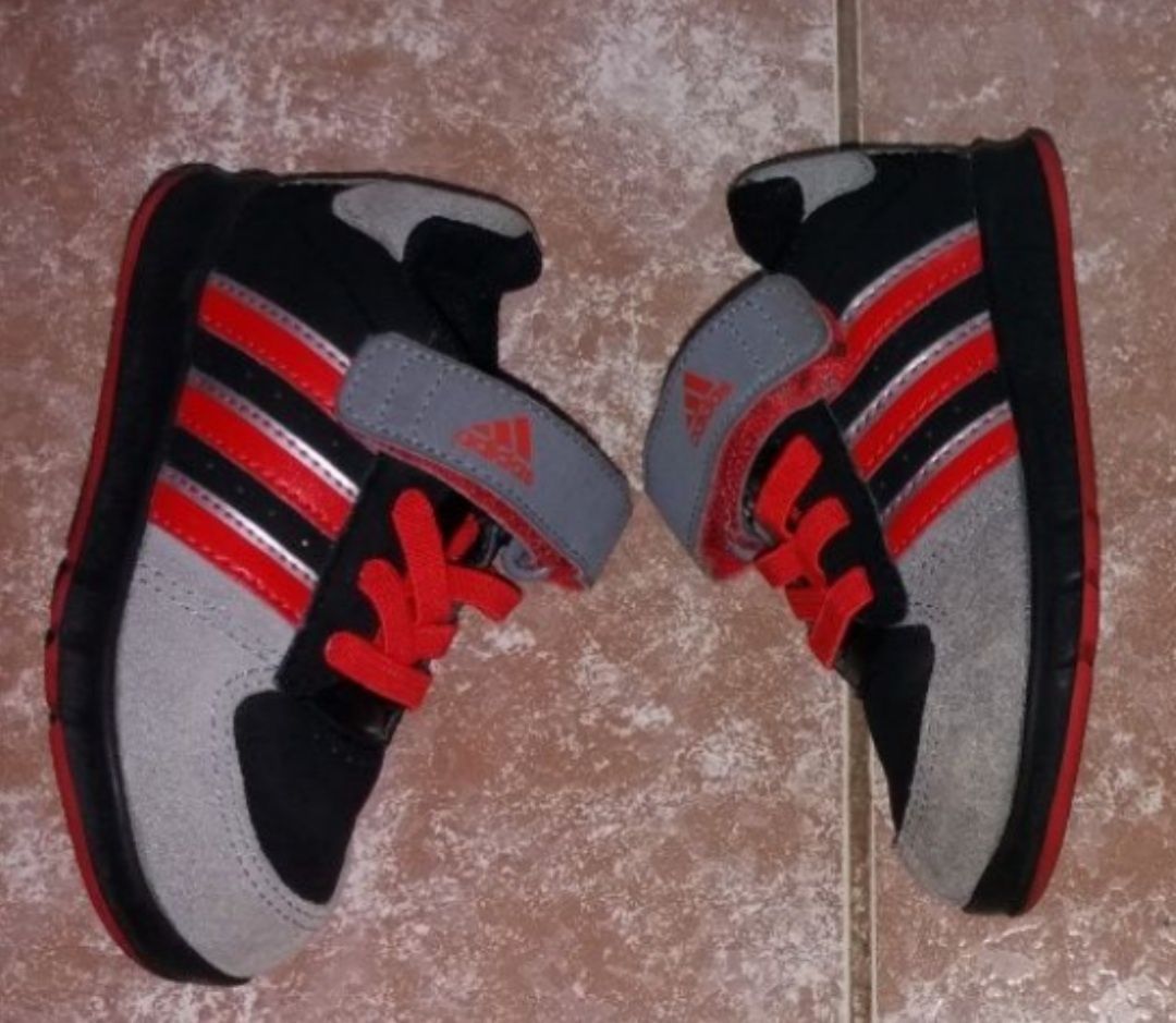 Adidasi Adidas nr. 21