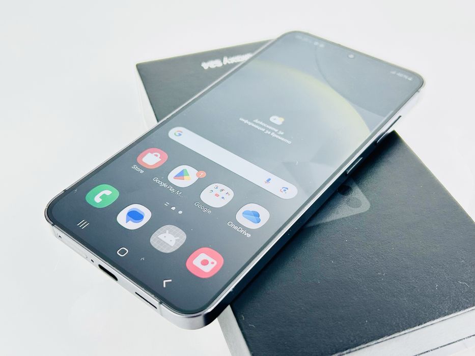Samsung Galaxy S24 5G 128GB 8RAM Onyx Black Перфектен! Гаранция!