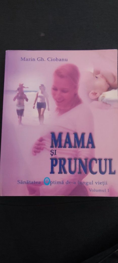 Vând carte mama și pruncul