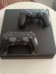 Ps4 la 650 lei preț negociabil 2controlere fifa 22 si putin folosit