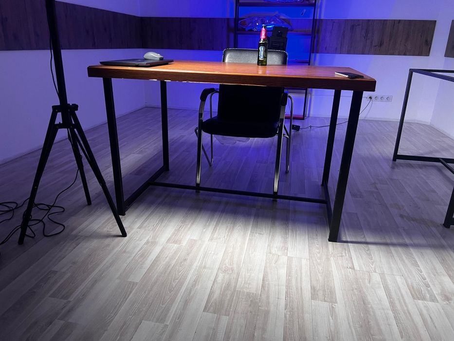 Столы на продажу б.у и новые