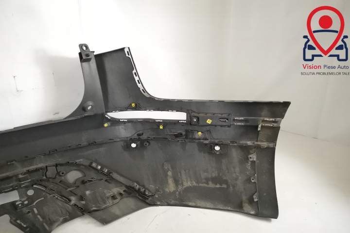 Bara Spate Originala Cu Senzori Si Ornamente In Stare Buna Land Rover