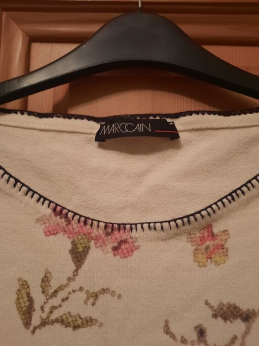 Pulover alb cu motiv traditional mărimea 40