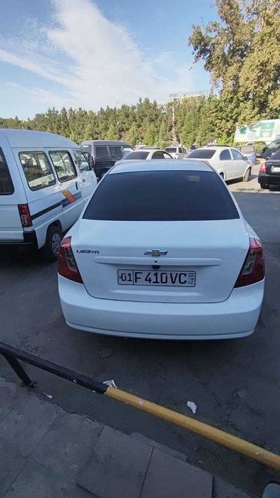 Срочна Продам Машина Своя Gеntra Механика 8.800 у.е.